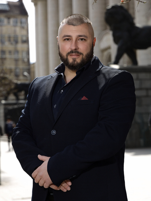 Адвокат Атанас Константинов